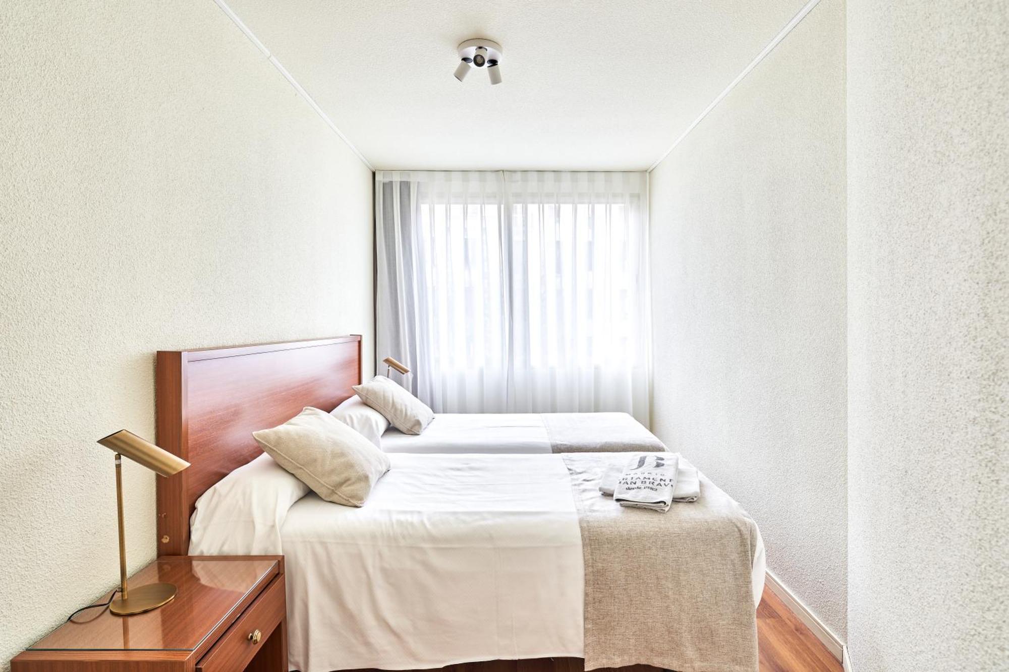 Apartamentos Juan Bravo Madrid Exterior foto